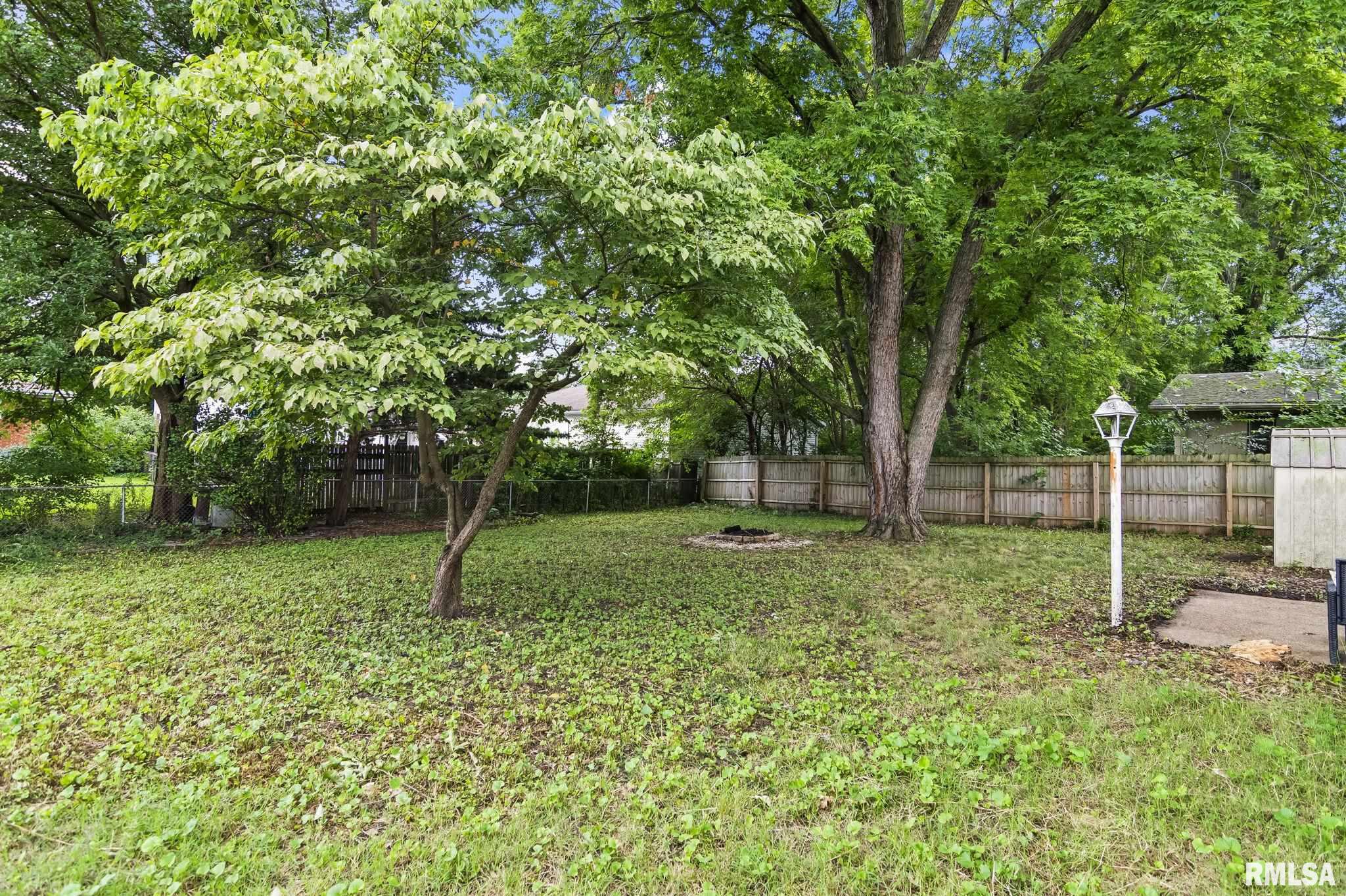 2444 Idlewild Drive Springfield, IL 62704 - Photo 37 of 37 Gallery Image 37