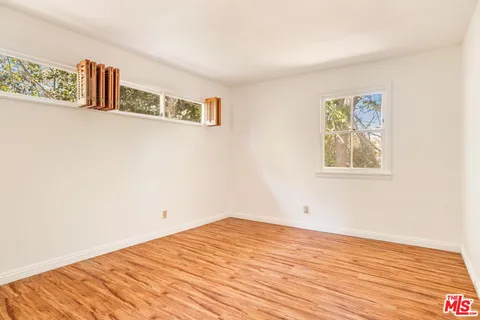 $3,850,000 | 1015 San Vicente Boulevard, Santa Monica, CA 90402