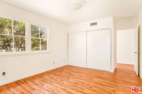 $3,850,000 | 1015 San Vicente Boulevard, Santa Monica, CA 90402