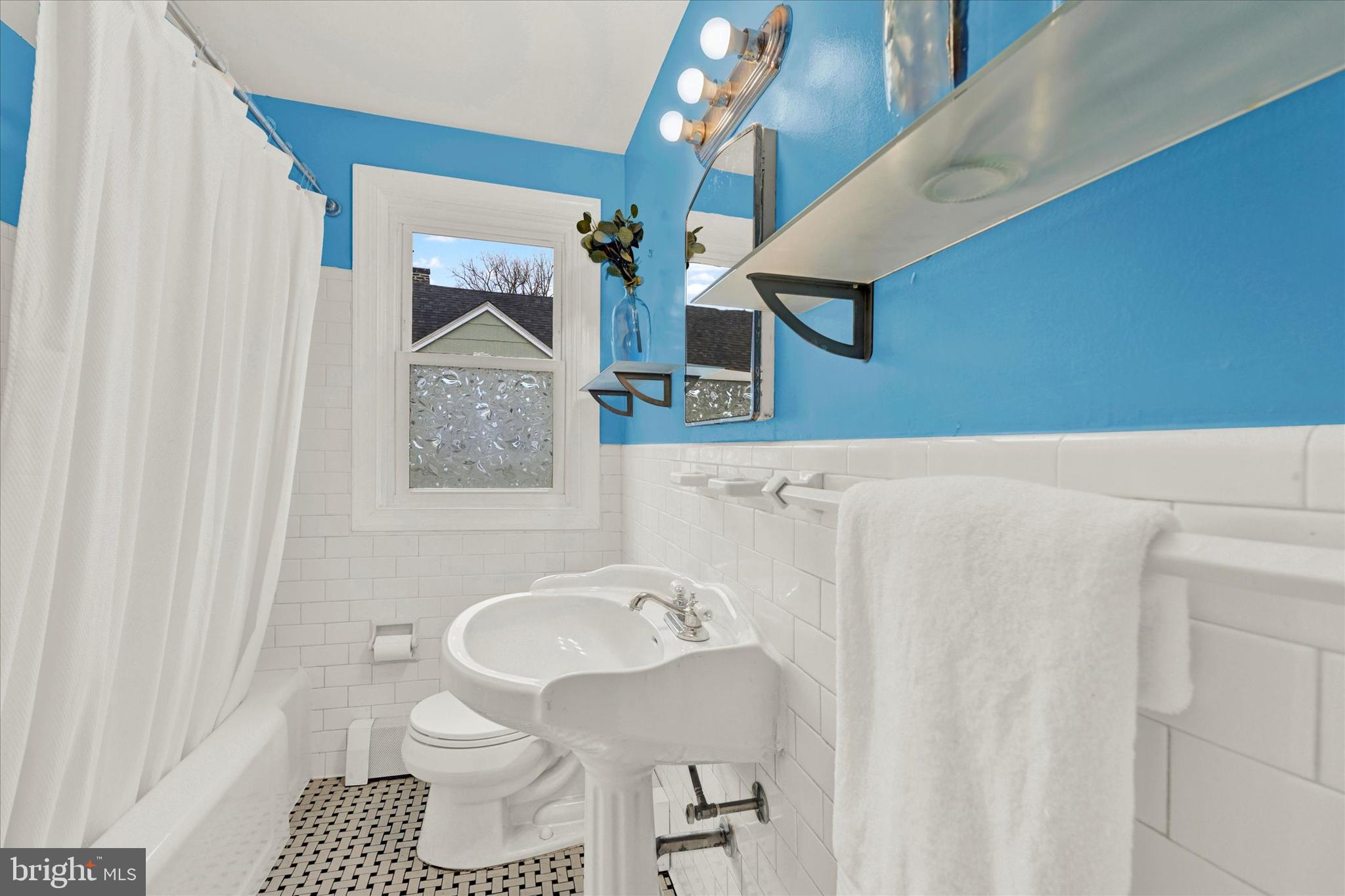 1203 Overbrook Road Baltimore, MD 21239 - Photo 17 of 27