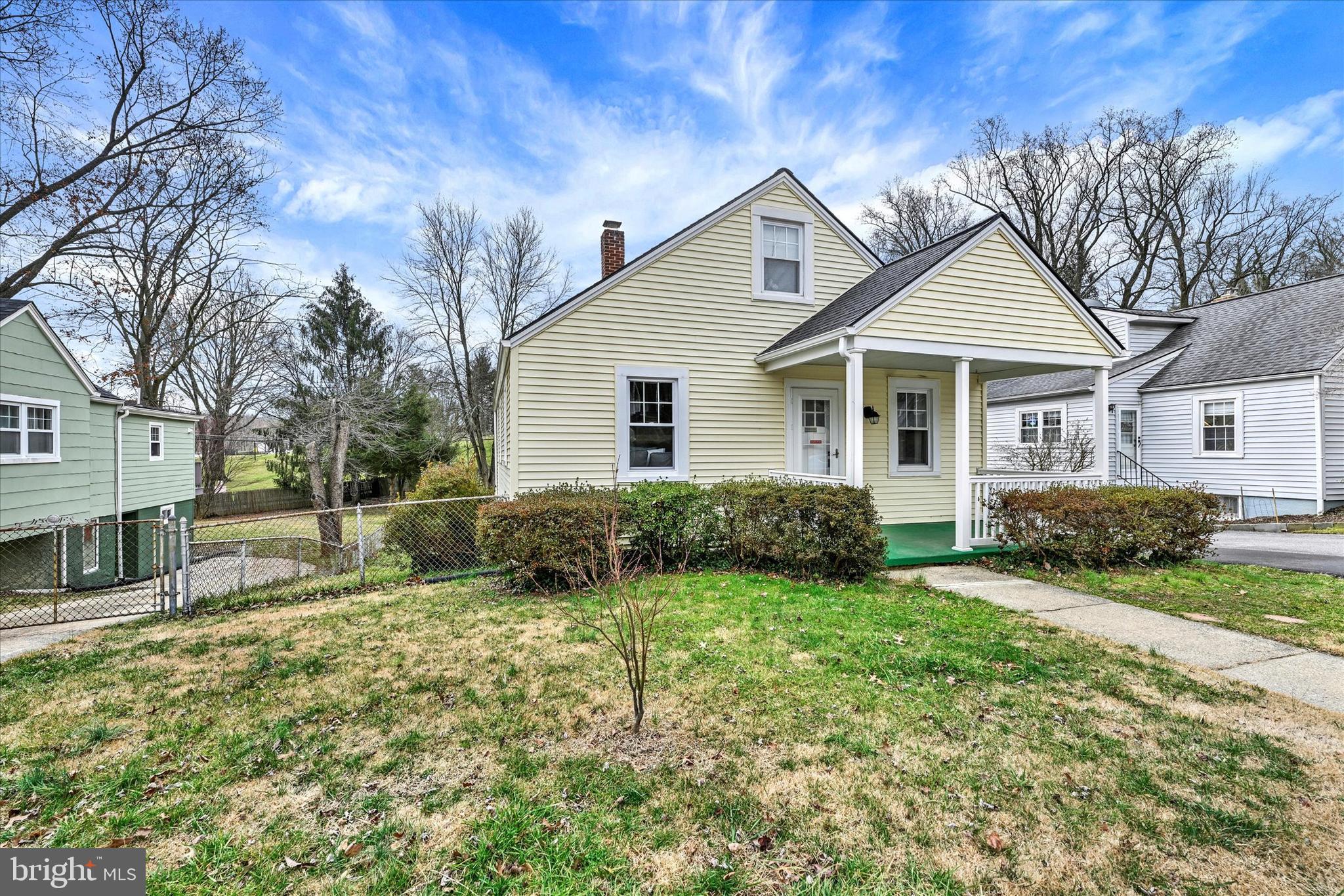 1203 Overbrook Road Baltimore, MD 21239 - Photo 3 of 27