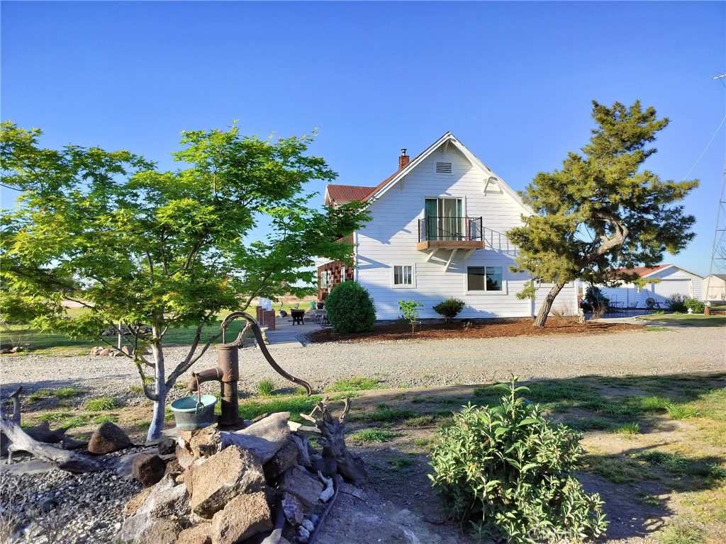 1762 County Road R Willows, CA 95988 - Photo 4 of 36