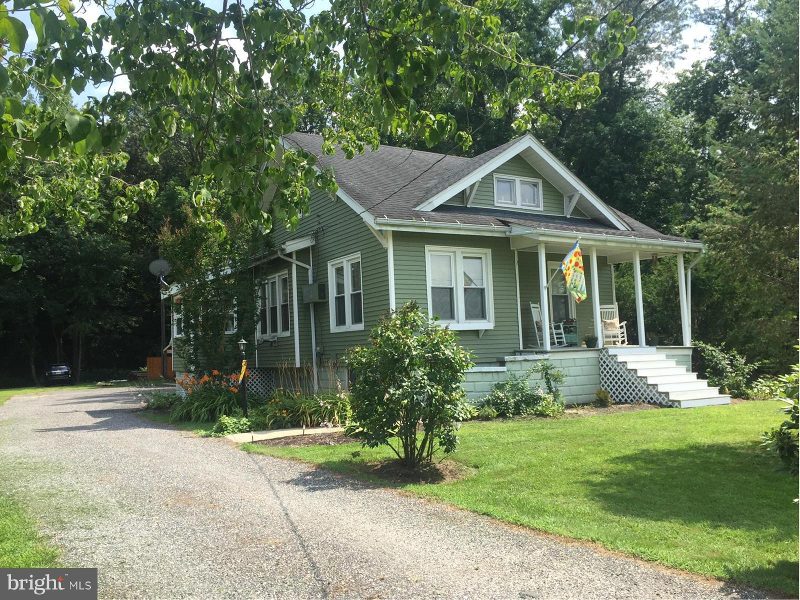 Exterior (Front)