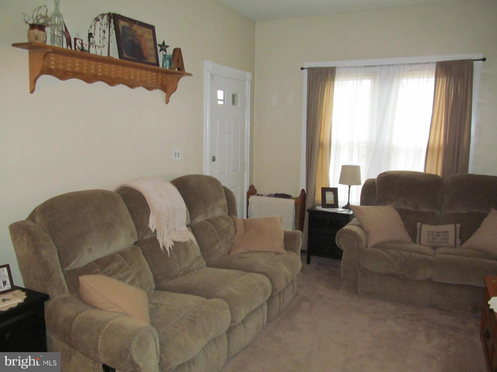 9699 Foy Road Denton, MD 21629 - Photo 4 of 20 Living Room