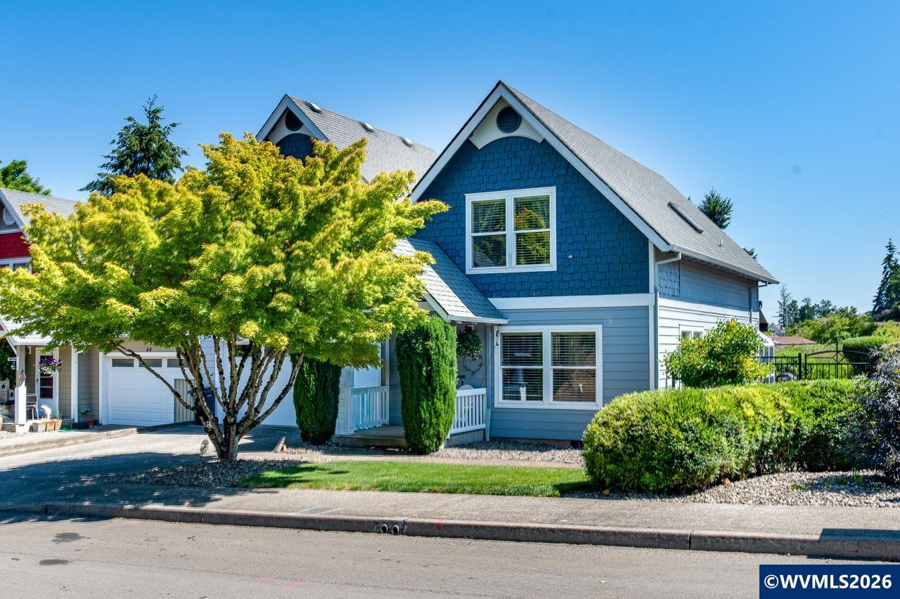 38 Denmark Loop Silverton, OR 97381 - Photo 2 of 27