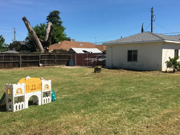 $559,000 | 515 Locust Avenue, Manteca, CA 95337