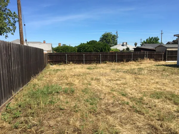 $559,000 | 515 Locust Avenue, Manteca, CA 95337