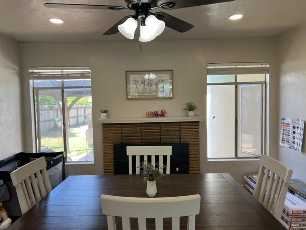 $559,000 | 515 Locust Avenue, Manteca, CA 95337