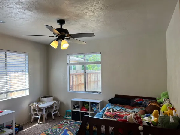 $559,000 | 515 Locust Avenue, Manteca, CA 95337