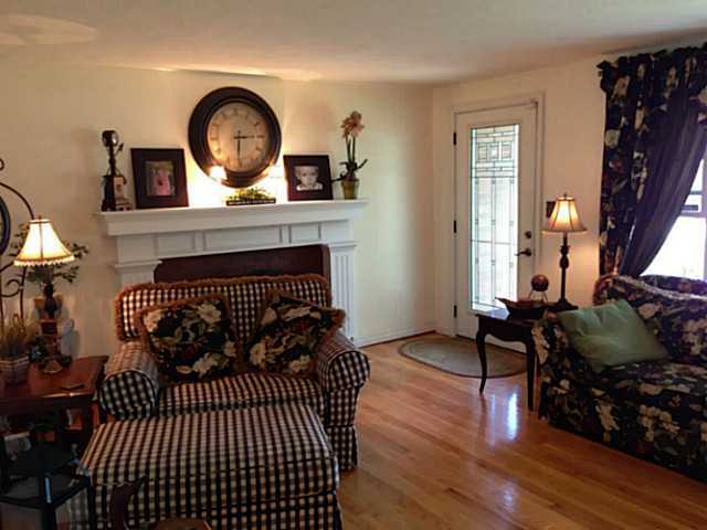 2203 Miracle Mile Springfield, OH 45503 - Photo 3 of 16
