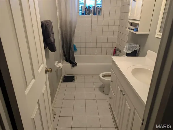 $114,900 | 2605 Angela Drive, Granite City, IL 62040