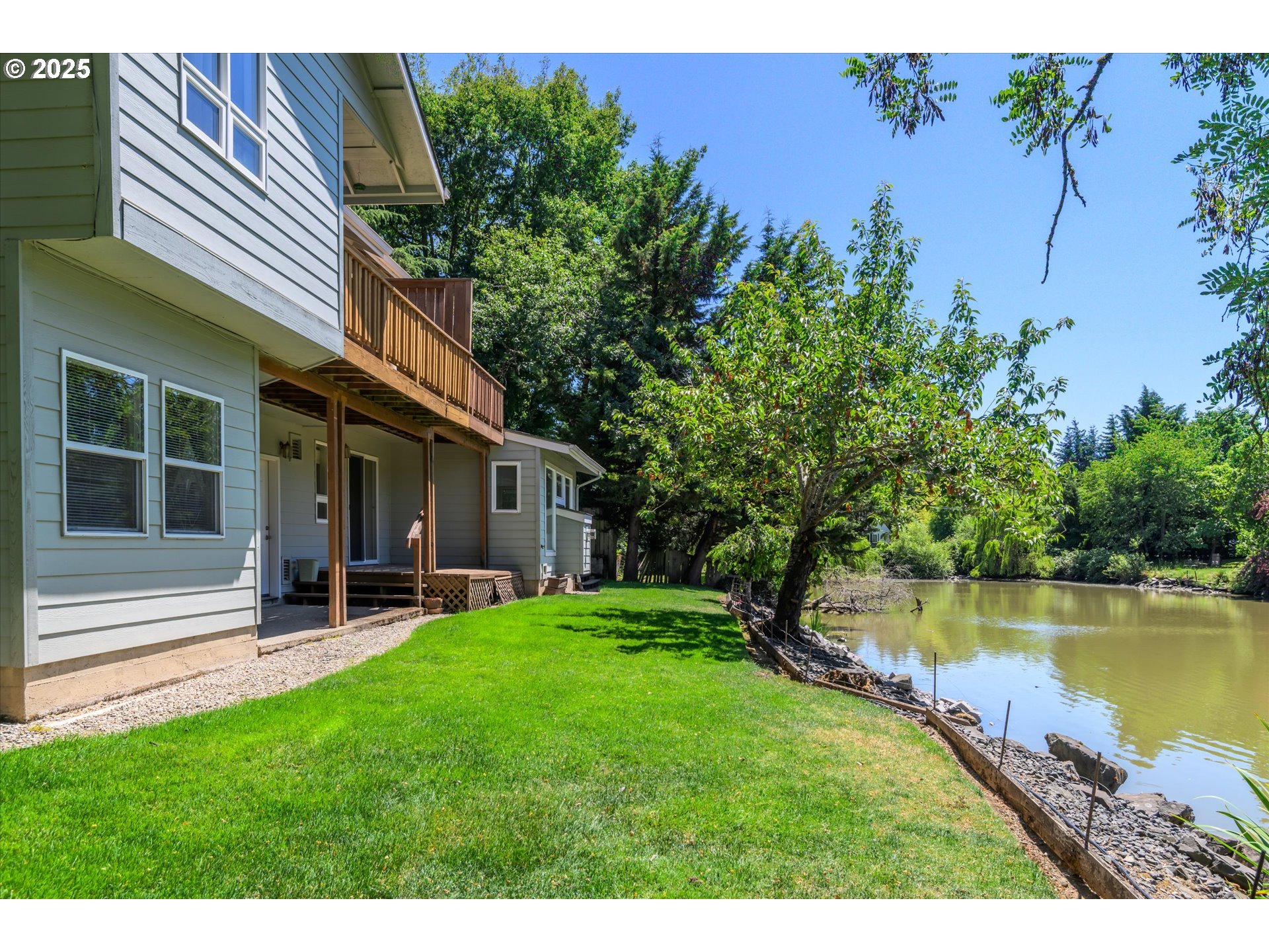 820 Park Terrace Eugene, OR 97404 - Photo 43 of 44 a view of a house with a yard and sitting area