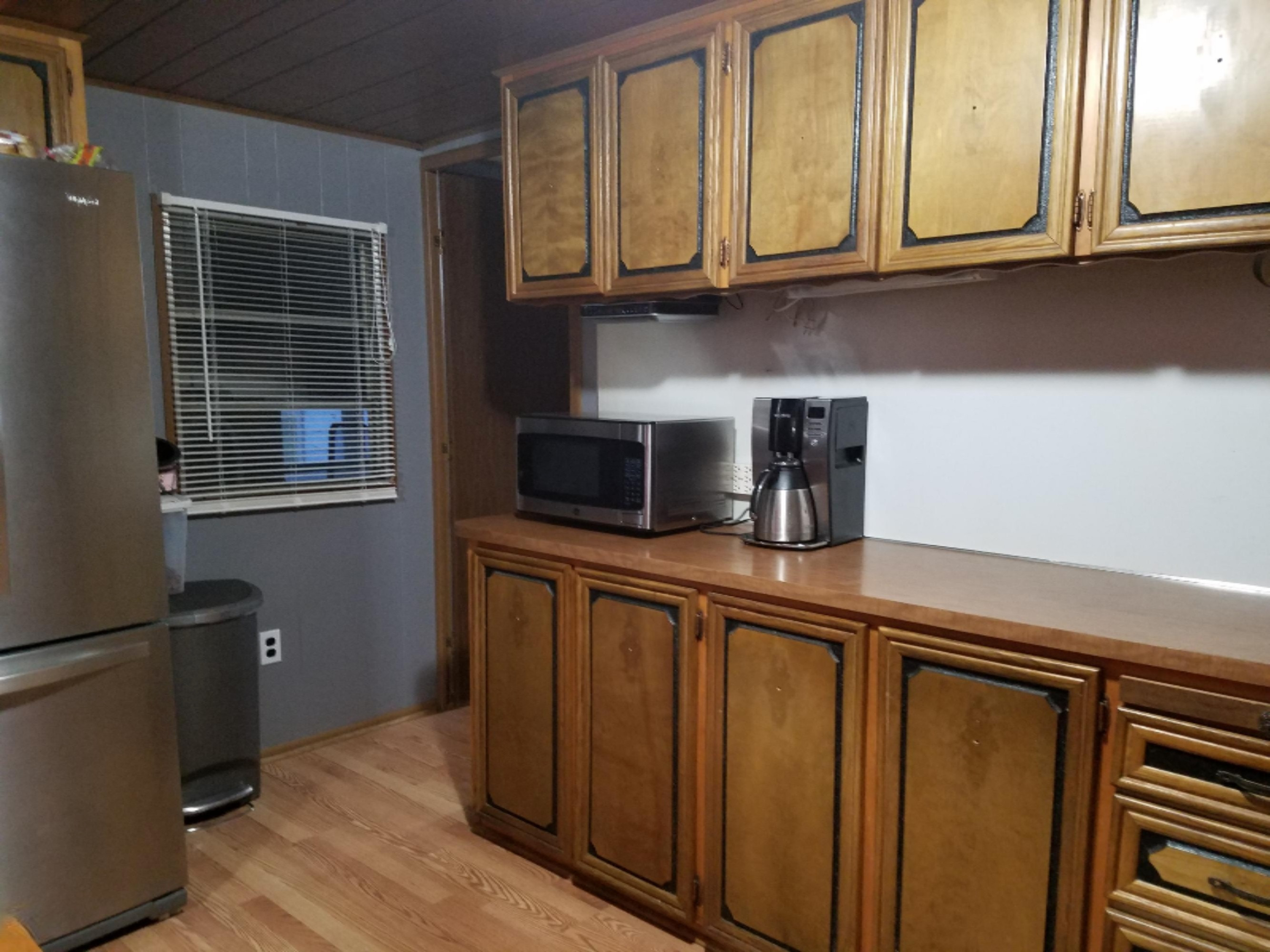 1809 Pifer Road Delton, MI 49046 - Photo 14 of 23 220
