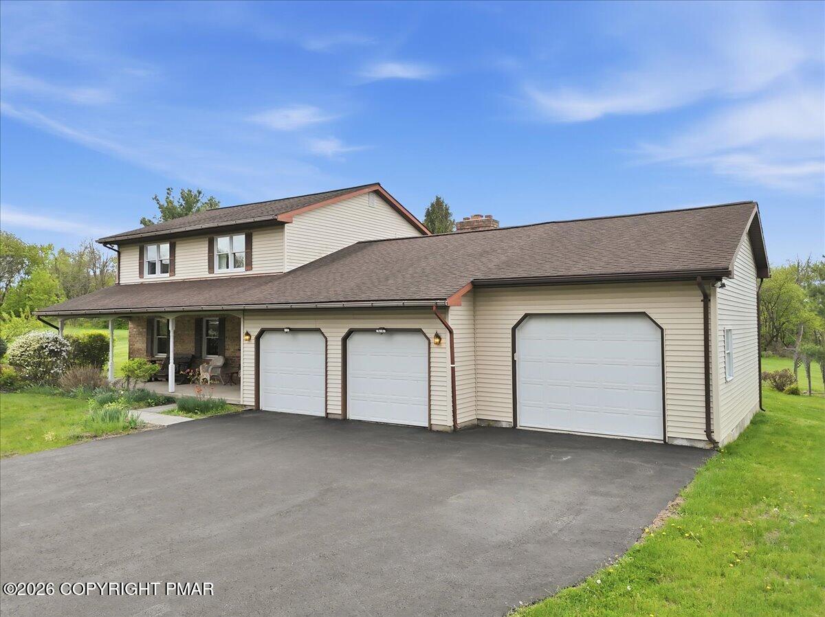 932 Bauman Road Nazareth, PA 18064 - Photo 59 of 75 076-071_dji_fly_20260502_150740_0108_177