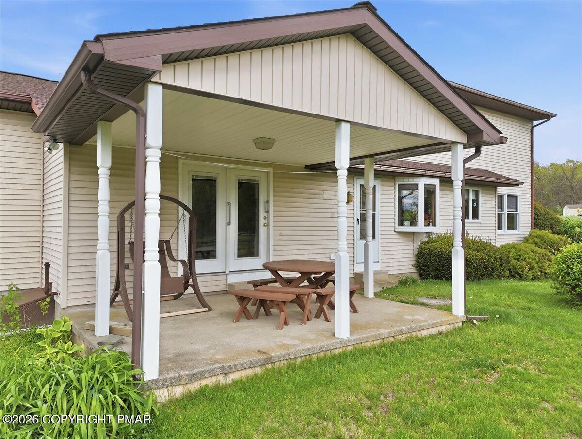 932 Bauman Road Nazareth, PA 18064 - Photo 63 of 75 081-086_dji_fly_20260502_151324_0125_177