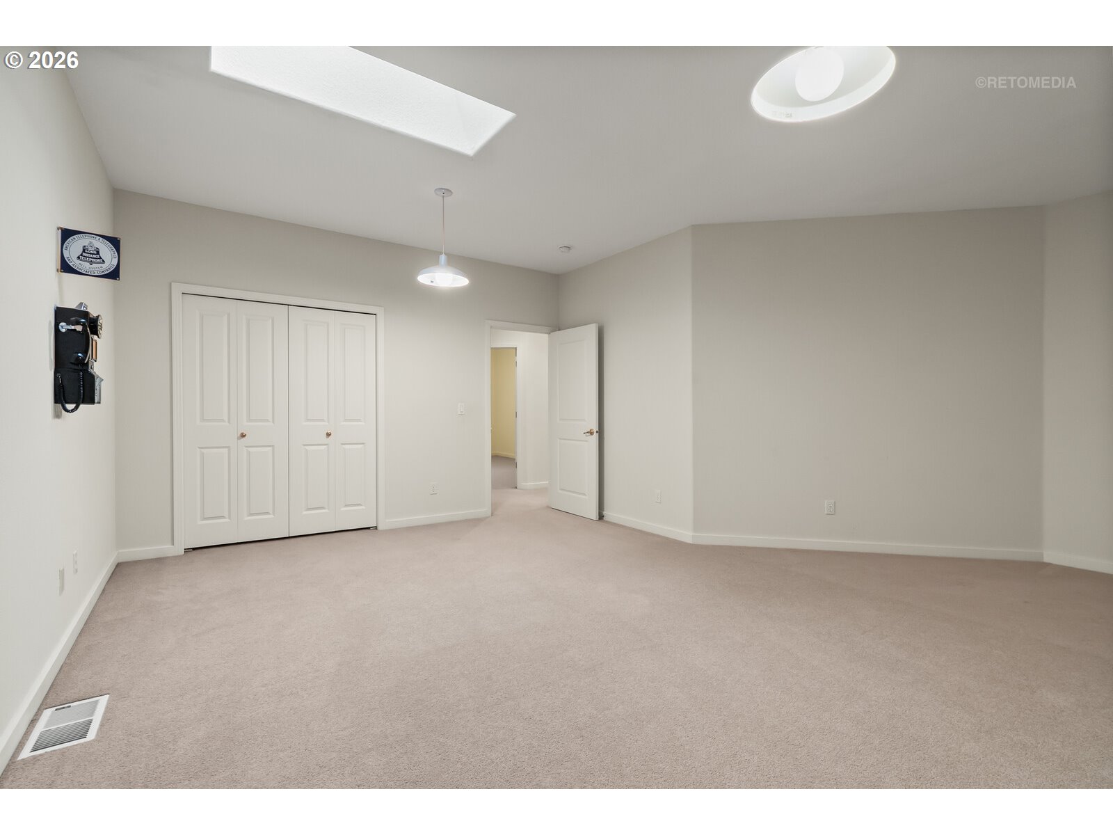 2625 Southwest 75th Terrace Portland, OR 97225 - Photo 28 of 45 a view of an empty room