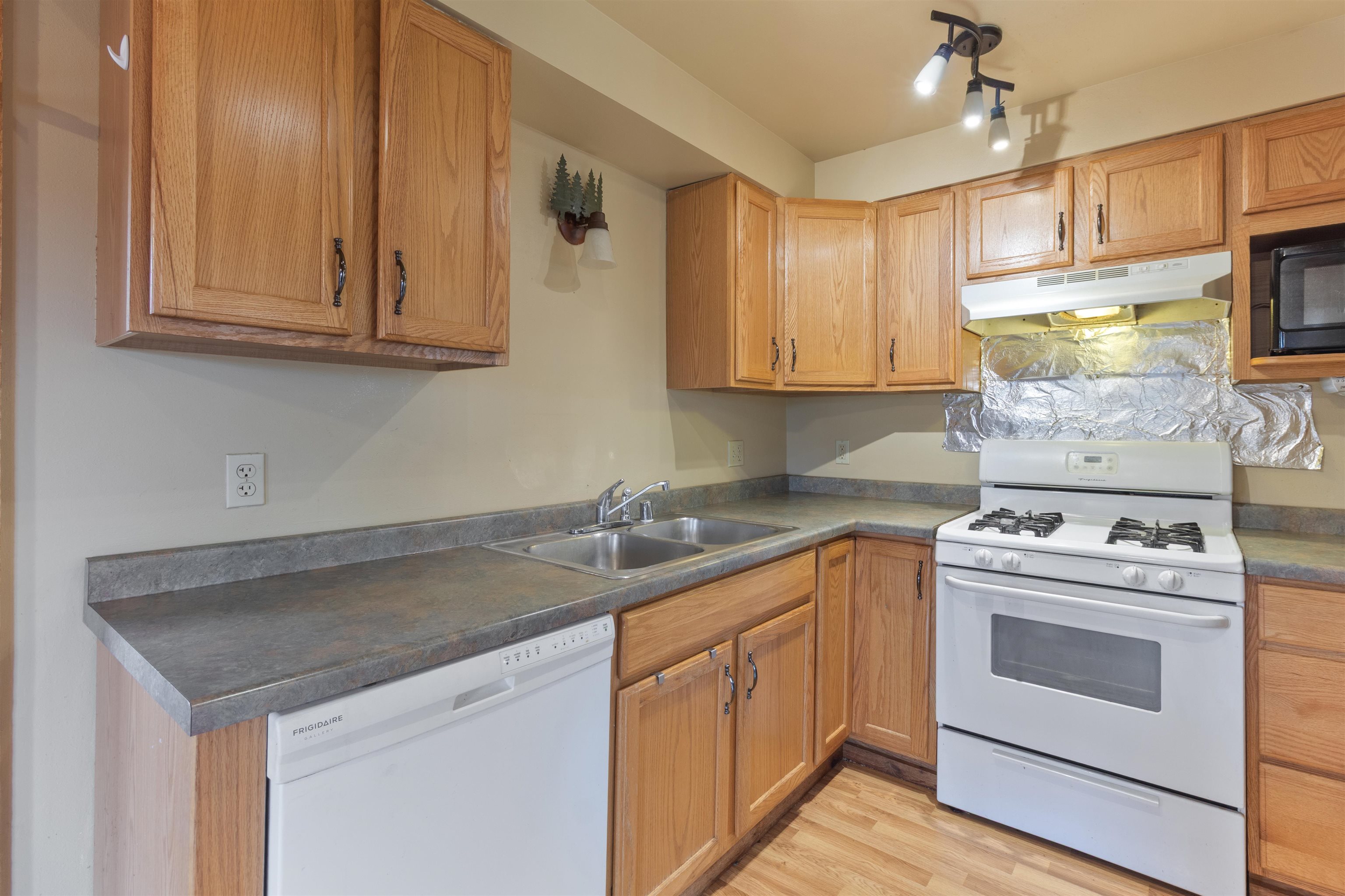 822 Waterslide Court Warrens, WI 54666 - Photo 14 of 30