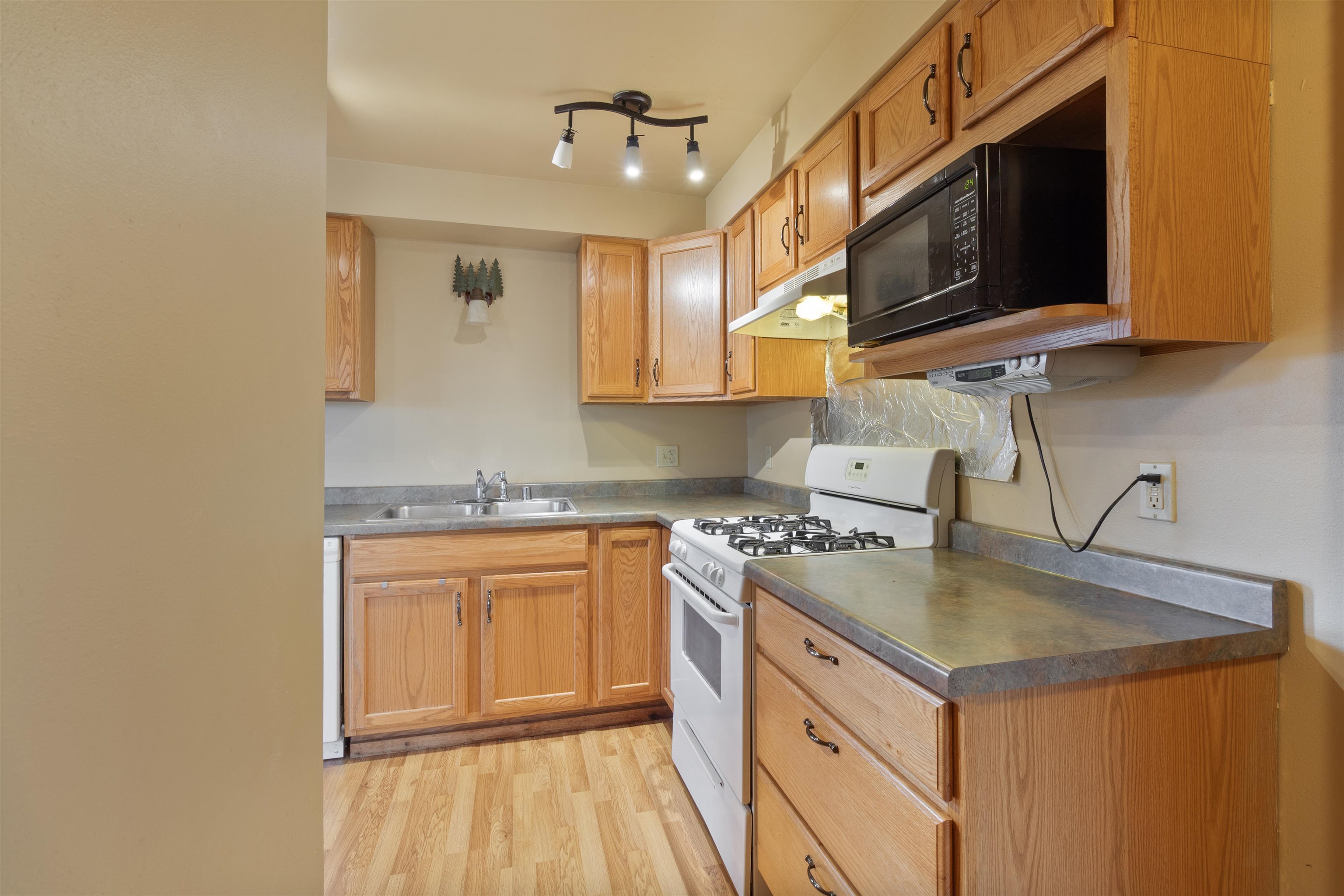 822 Waterslide Court Warrens, WI 54666 - Photo 15 of 30