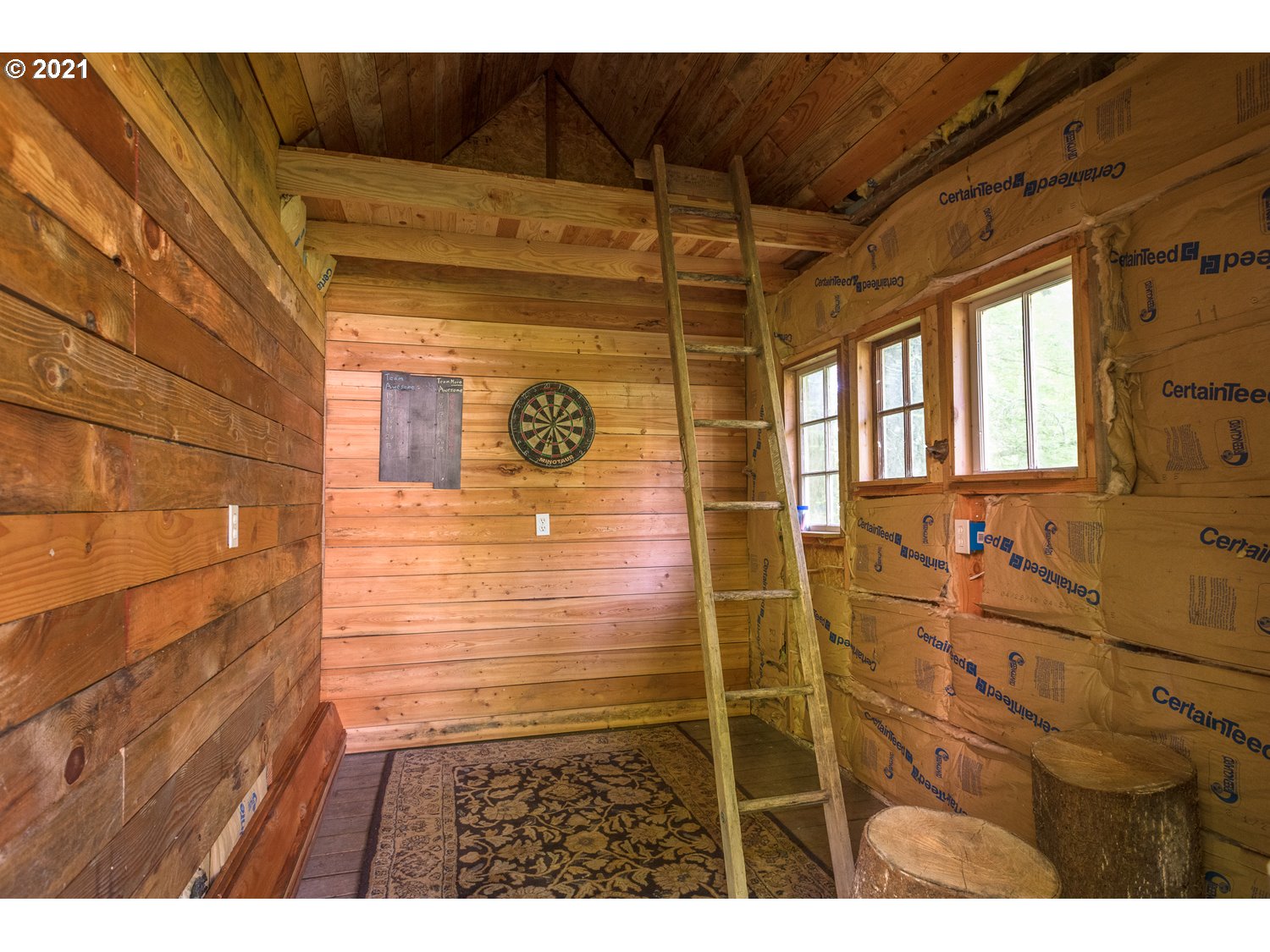71910 East Linden Road Rhododendron, OR 97049 - Photo 26 of 32 Gallery Image 26