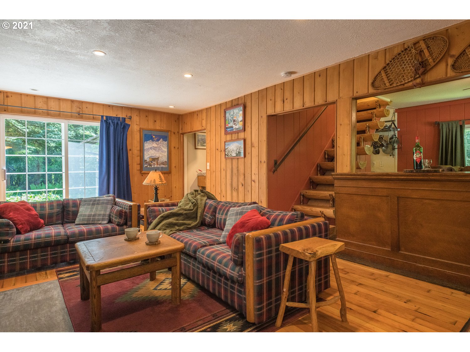 71910 East Linden Road Rhododendron, OR 97049 - Photo 5 of 32 Gallery Image 5