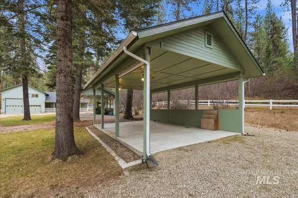 $775,000 | 115 Bunch Drive, Garden Valley, ID 83622