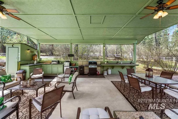 $775,000 | 115 Bunch Drive, Garden Valley, ID 83622