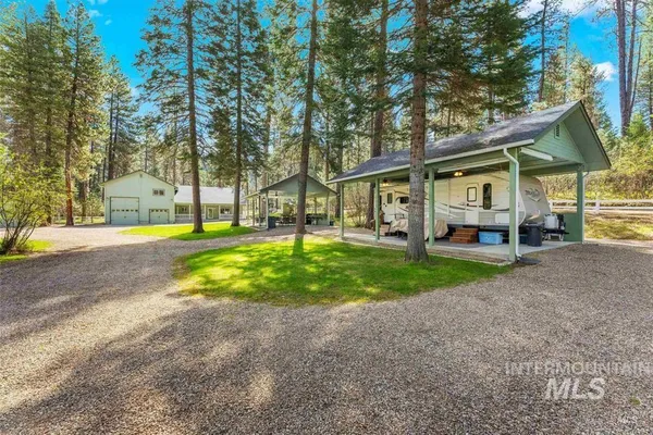 $775,000 | 115 Bunch Drive, Garden Valley, ID 83622