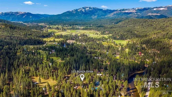 $775,000 | 115 Bunch Drive, Garden Valley, ID 83622