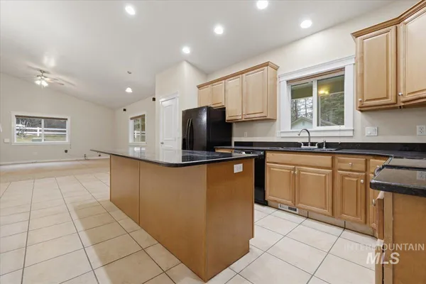 $775,000 | 115 Bunch Drive, Garden Valley, ID 83622