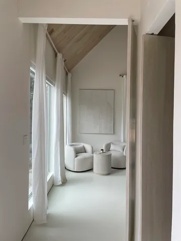 $2,295 | 5747 County Road 309, Kingsland, TX 78639