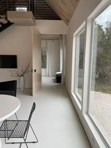 $2,295 | 5747 County Road 309, Kingsland, TX 78639