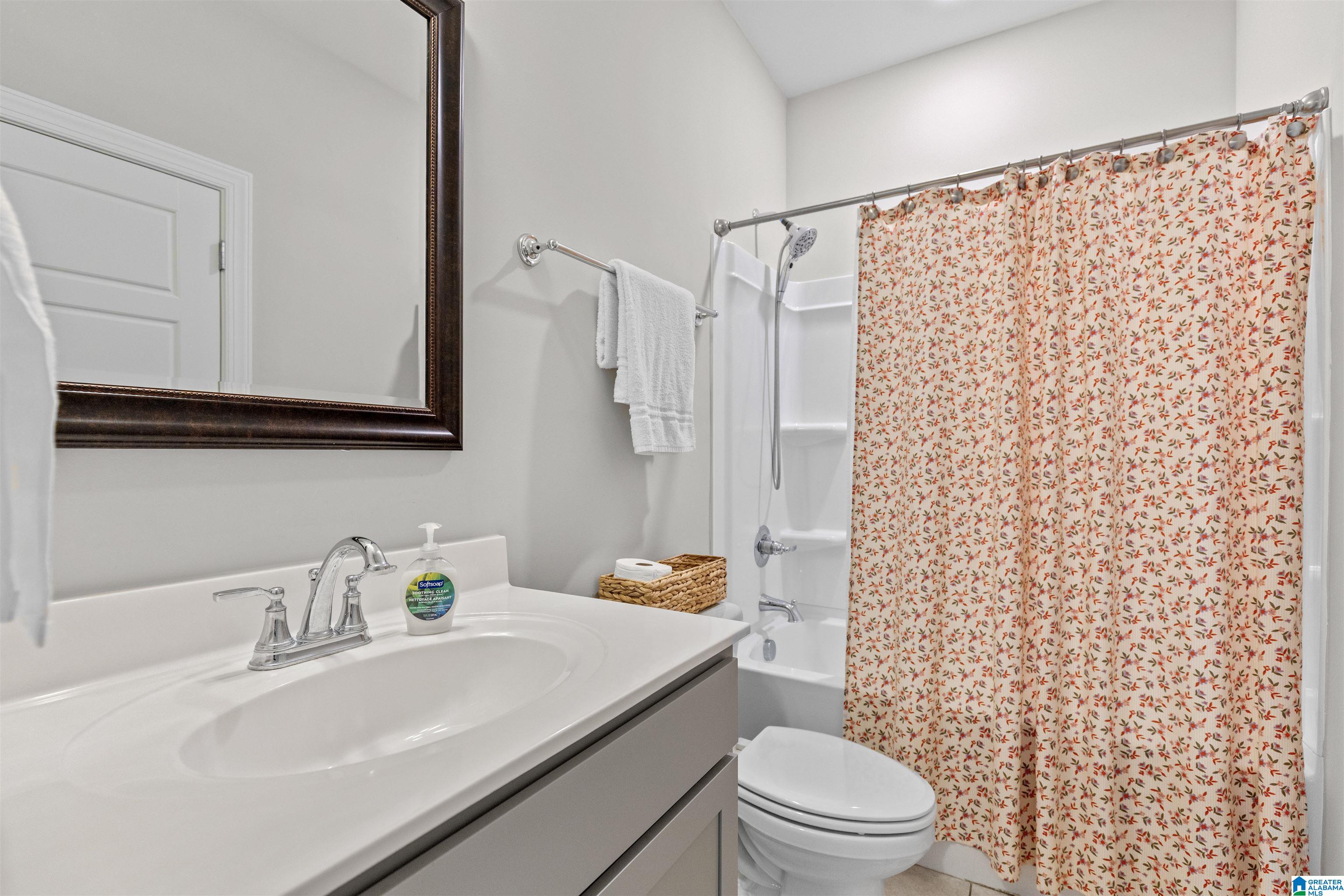 1070 Camellia Ridge Drive Pelham, AL 35124 - Photo 21 of 26
