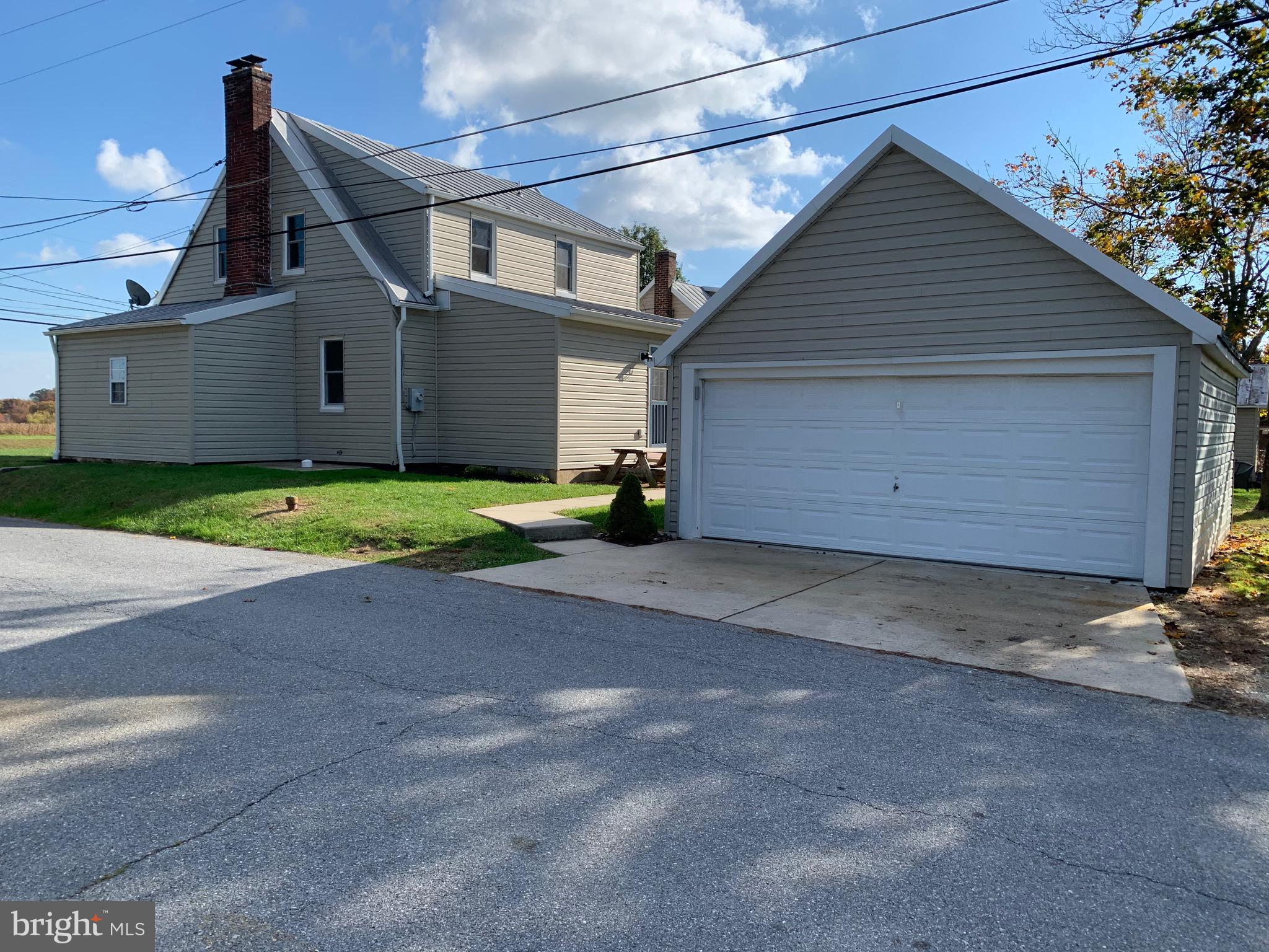 762 North Houcksville Road Hampstead, MD 21074 - Photo 33 of 43 ample parking and 2 car garage
