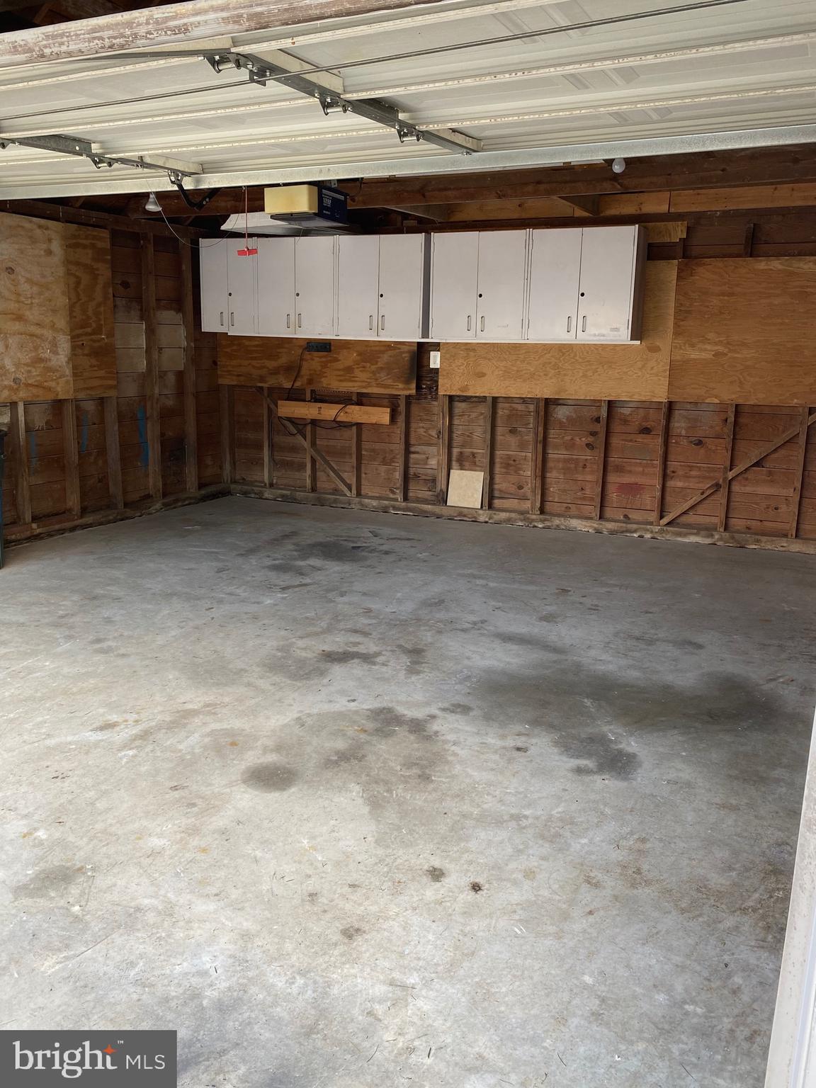 762 North Houcksville Road Hampstead, MD 21074 - Photo 35 of 43 Garage Interior