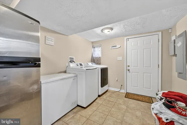 $450,000 | 1910 Kent Village Drive, Hyattsville, MD 20785