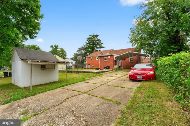 $450,000 | 1910 Kent Village Drive, Hyattsville, MD 20785