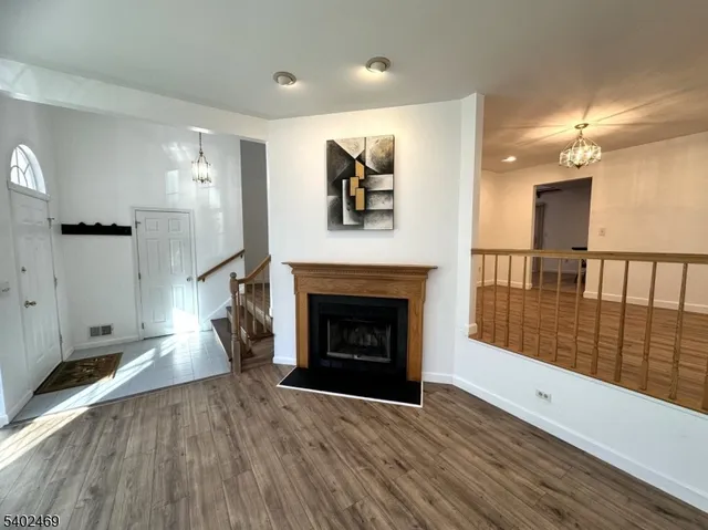 $2,500 | 332 Carnegie Court, Hackettstown, NJ 07840