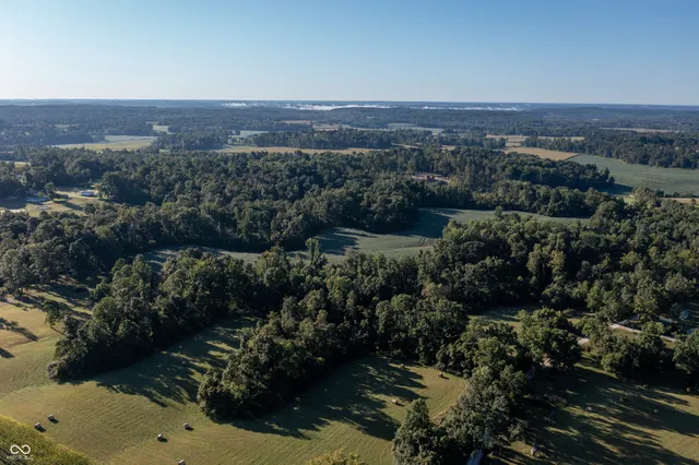 $385,000 | 1196 Hoot Road, Spencer, IN 47460