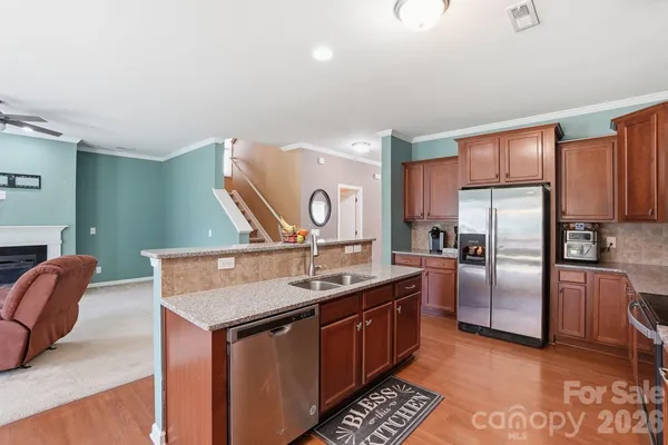 $465,990 | 1304 Woodglen Lane, Matthews, NC 28104