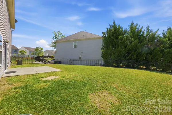 $465,990 | 1304 Woodglen Lane, Matthews, NC 28104