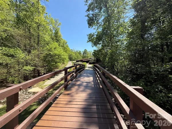 $465,990 | 1304 Woodglen Lane, Matthews, NC 28104