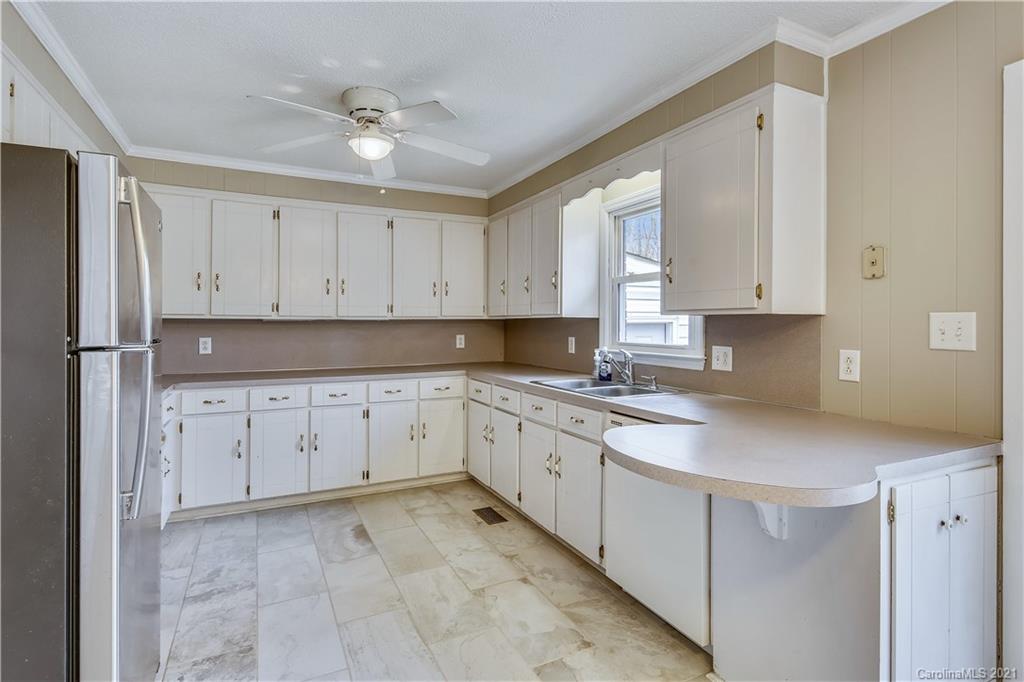 119 Carter Road Monroe, NC 28110 - Photo 6 of 10 Gallery Image 6