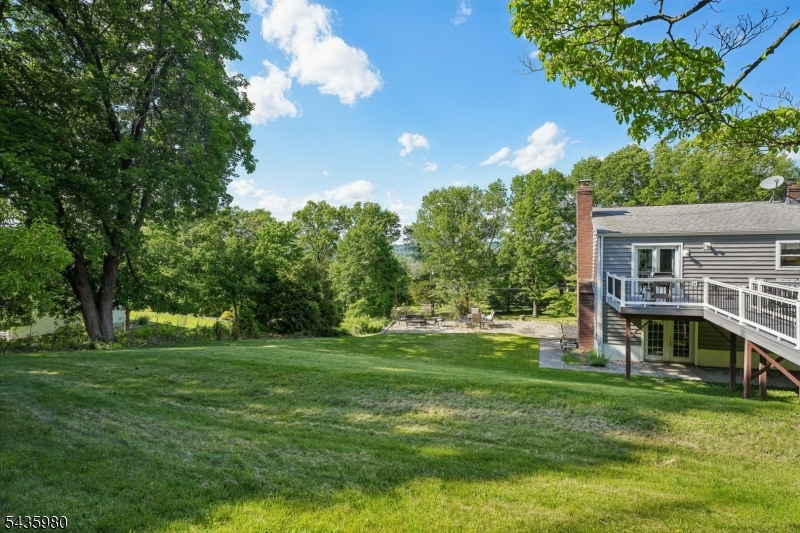 16 Old Mountain Road Lebanon, NJ 08833 - Photo 44 of 46