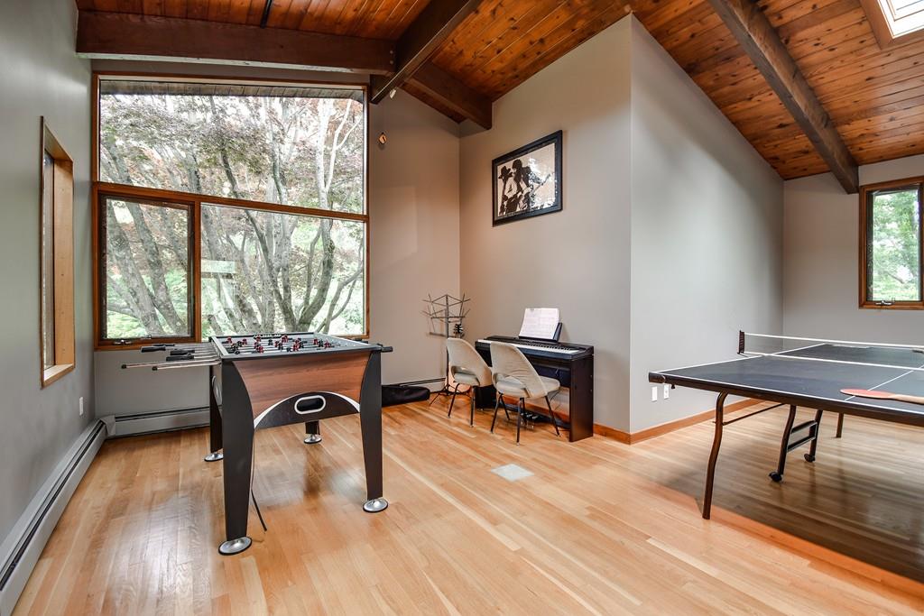 2 Wood Road Sherborn, MA 01770 - Photo 12 of 30 Gallery Image 12