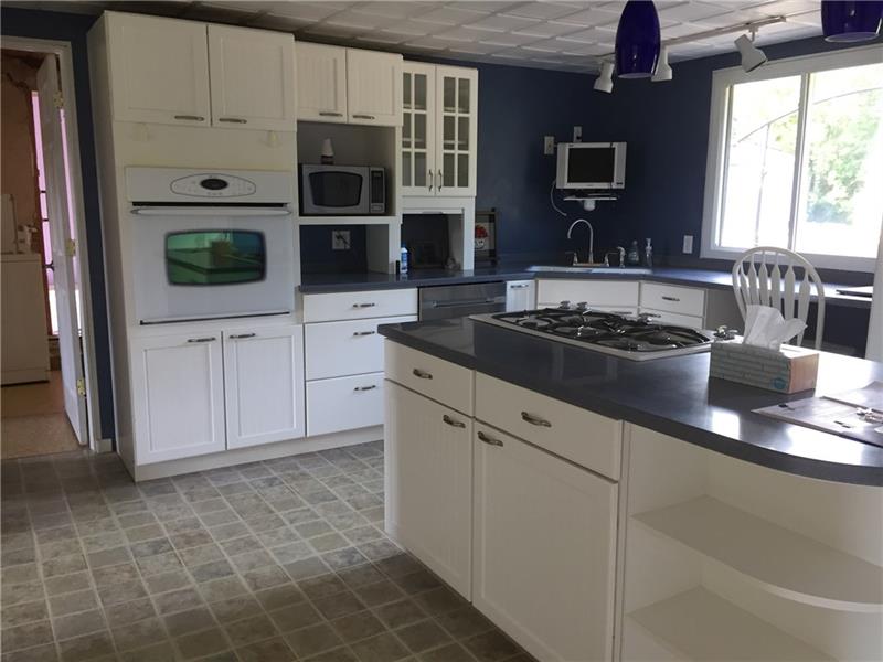 748 West Old Rte 422 Butler, PA 16001 - Photo 3 of 6