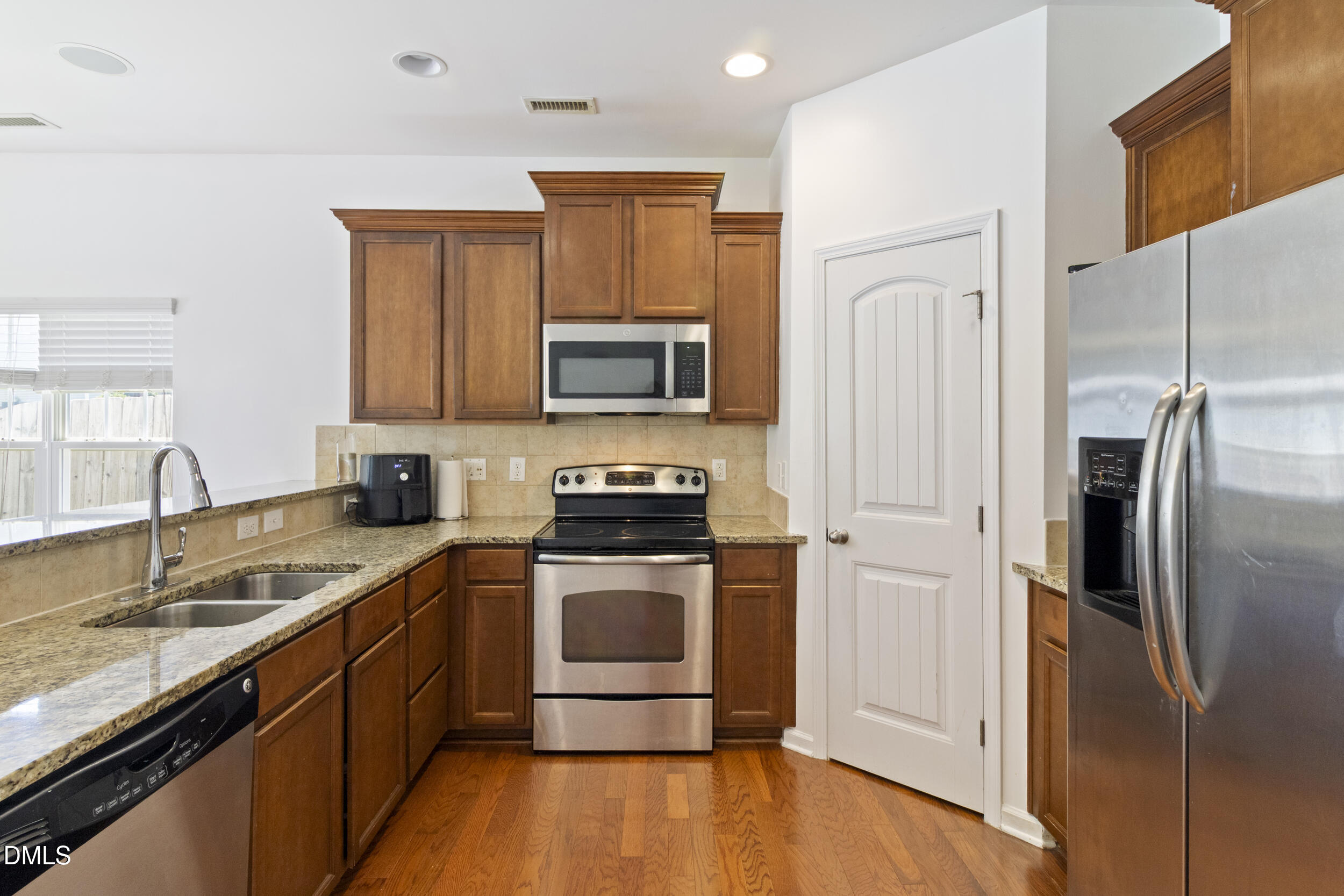 4436 Cardinal Grove Boulevard Raleigh, NC 27616 - Photo 10 of 26 IMG_6686