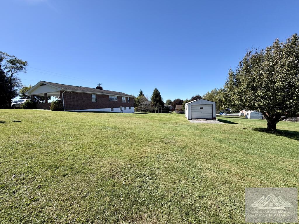 2253 Pisgah Road Princeton, WV 24739 - Photo 14 of 18 Gallery Image 14