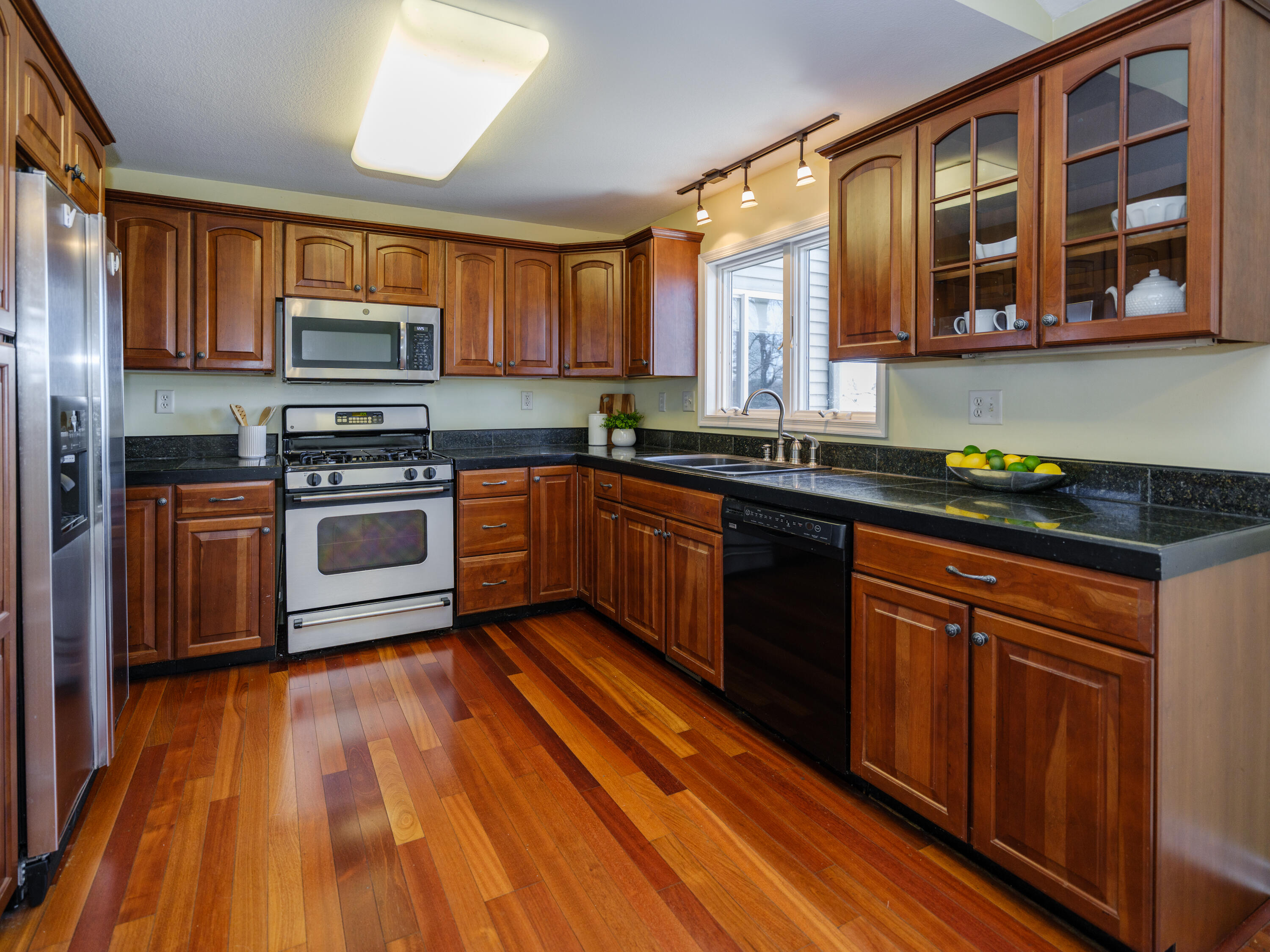 15575 Portage Road Vicksburg, MI 49097 - Photo 8 of 51 15575 Portage Rd-108