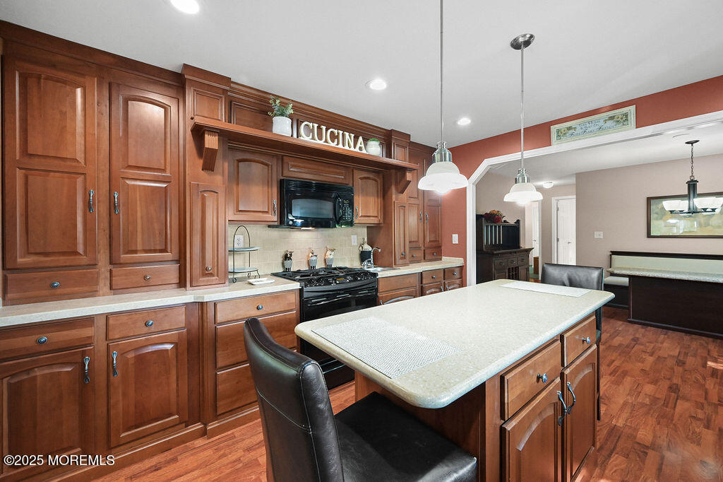 14 Village Road Morganville, NJ 07751 - Photo 15 of 31 14_village_road_015