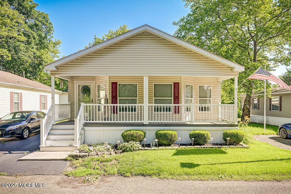 14 Village Road Morganville, NJ 07751 - Photo 2 of 31 14_village_road_002